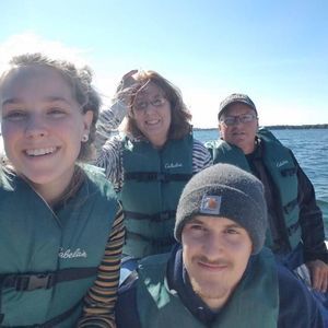 Meet your Posher, Kendra